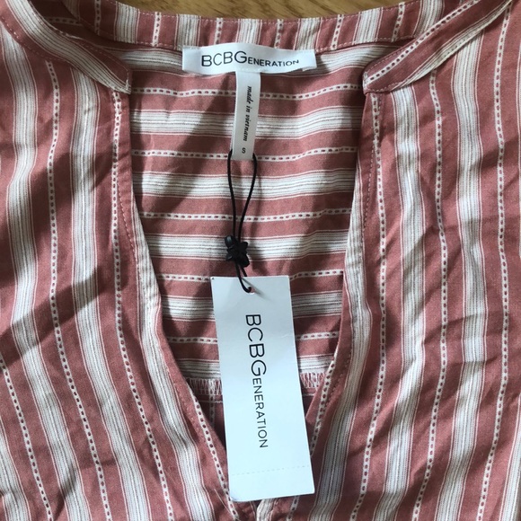 Bcbg striped coral and white top - Picture 2 of 3